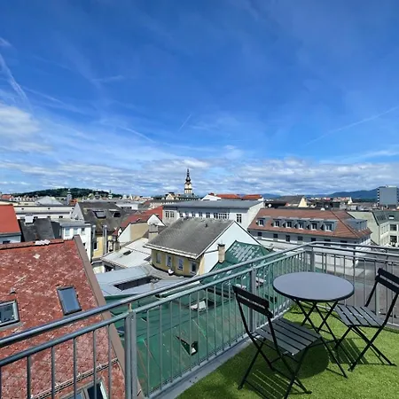 Aparthotel Stadthotel Carinthia 3*