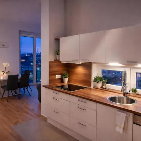 Stadthotel Carinthia Ξενοδοχείο με διαμερίσματα 3*
