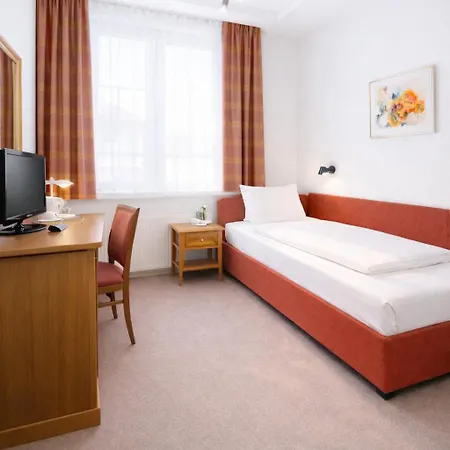 Stadthotel Carinthia 3* Клагенфурте