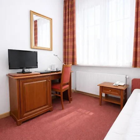 Stadthotel Carinthia 3* Клагенфурте
