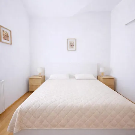 Stadthotel Carinthia Aparthotel 3*