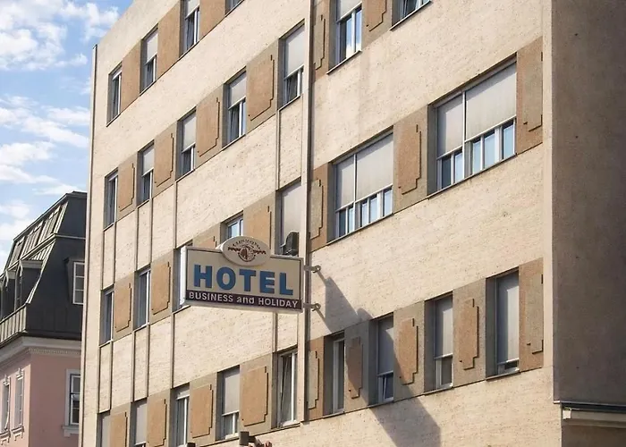 Апарт-отель Stadthotel Carinthia 3*