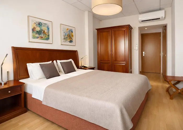 Апарт-отель Stadthotel Carinthia