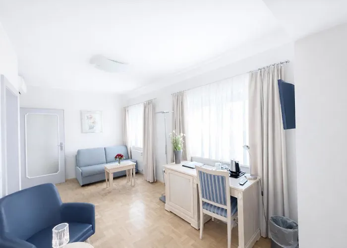 מלון דירות Stadthotel Carinthia 3*