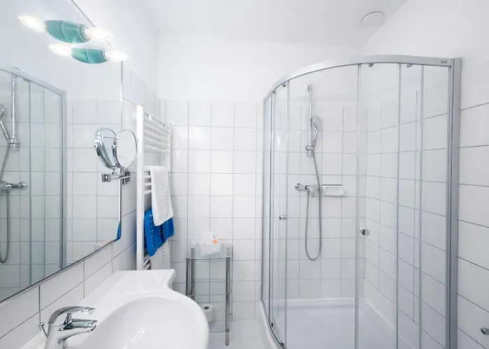 Stadthotel Carinthia 3*